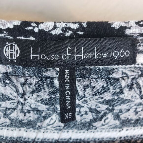 House Of Harlow 1960 XS Romper - Picture 4 of 5